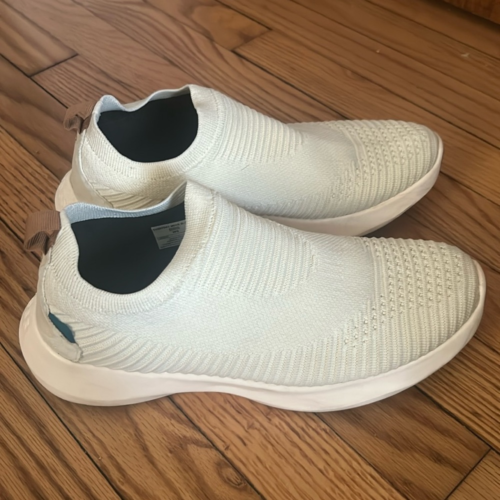 Vessi Everyday Move Slip On Women’s Size 9